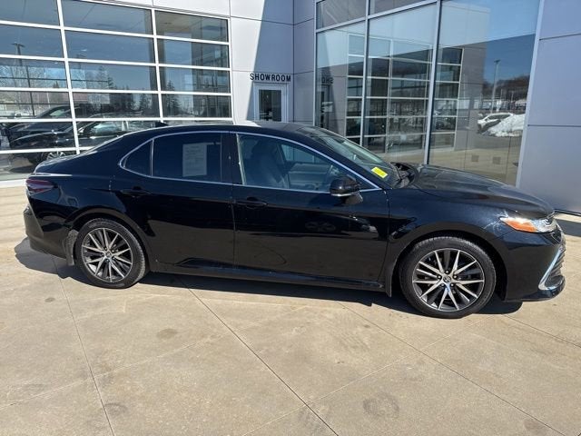 2022 Toyota Camry Hybrid Hybrid XLE CVT