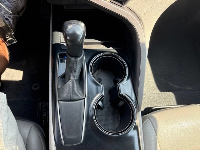 2020 Toyota Camry SE Auto