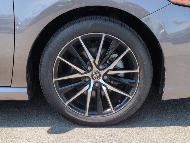 2024 Toyota Camry SE Auto