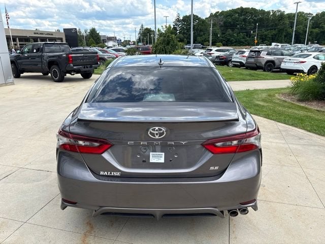 2024 Toyota Camry SE Auto