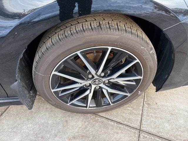 2024 Toyota Camry SE Auto