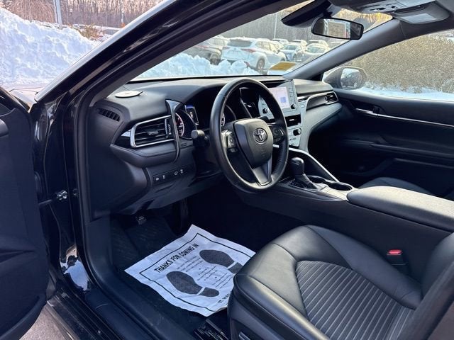 2024 Toyota Camry SE Auto