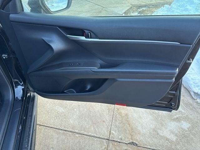 2024 Toyota Camry SE Auto