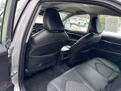 2023 Toyota Camry SE Auto