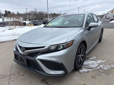 2023 Toyota Camry SE Auto
