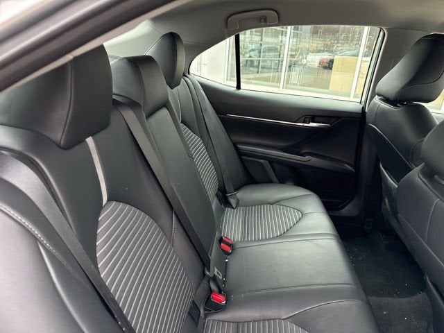 2023 Toyota Camry SE Auto