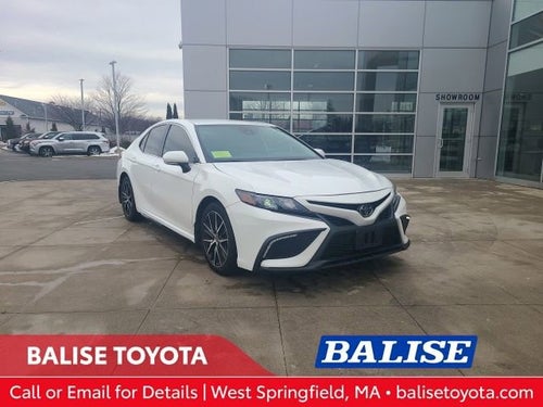 2024 Toyota Camry SE Auto