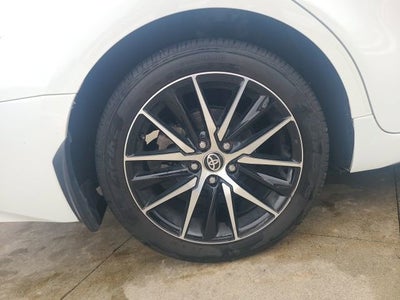 2024 Toyota Camry SE Auto
