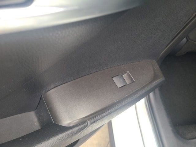 2024 Toyota Camry SE Auto