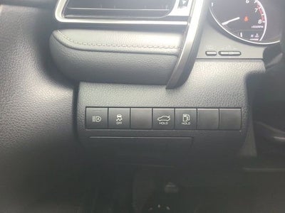 2024 Toyota Camry SE Auto