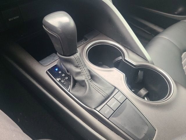 2024 Toyota Camry SE Auto