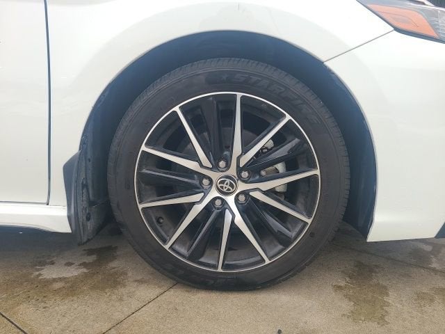 2024 Toyota Camry SE Auto