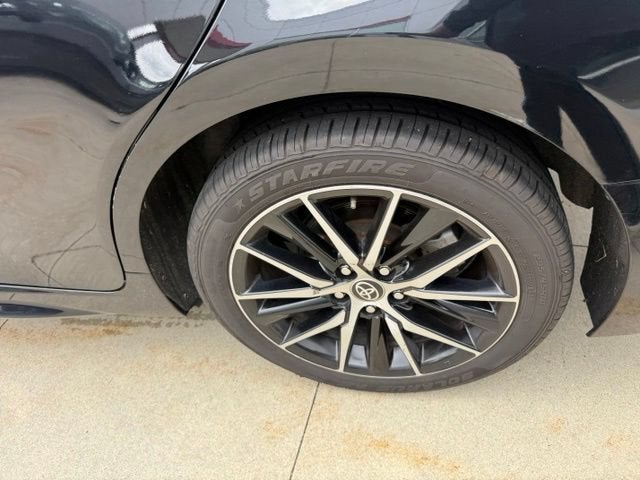 2024 Toyota Camry SE Auto