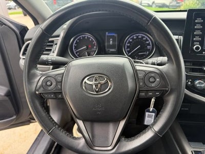 2024 Toyota Camry SE Auto