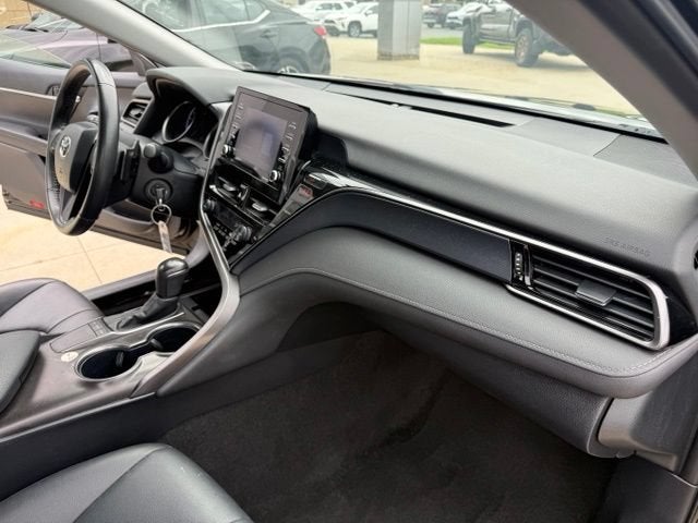 2024 Toyota Camry SE Auto