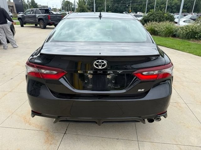 2024 Toyota Camry SE Auto