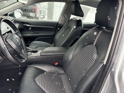2024 Toyota Camry SE Auto