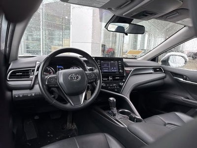 2024 Toyota Camry SE Auto