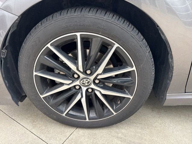 2023 Toyota Camry SE Auto