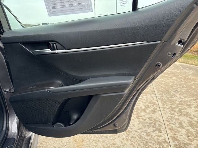 2023 Toyota Camry SE Auto