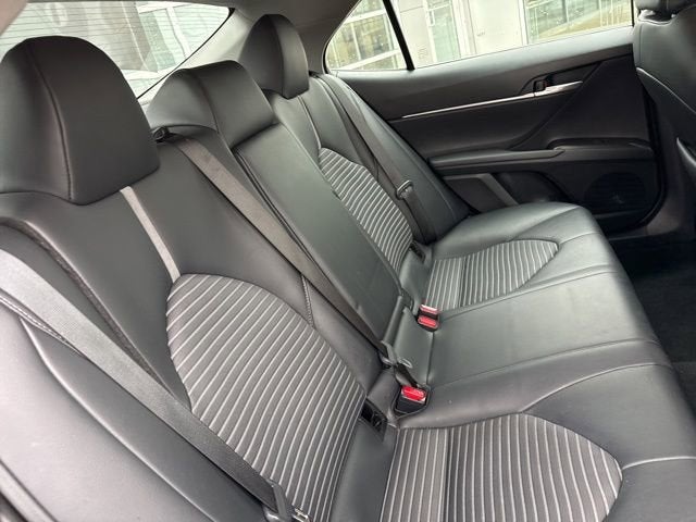 2023 Toyota Camry SE Auto