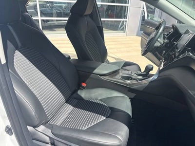 2024 Toyota Camry SE Auto