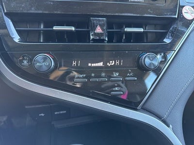 2023 Toyota Camry SE Auto