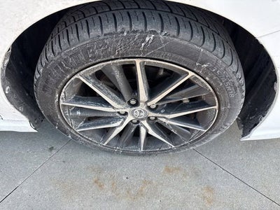 2023 Toyota Camry SE Auto