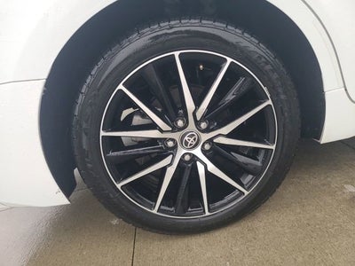 2024 Toyota Camry SE Auto