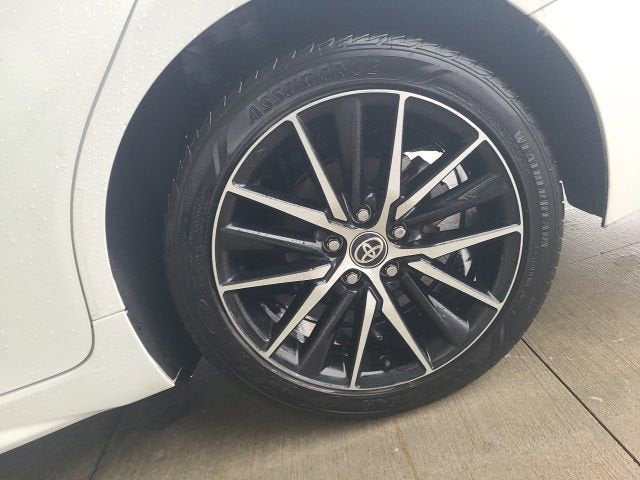 2024 Toyota Camry SE Auto