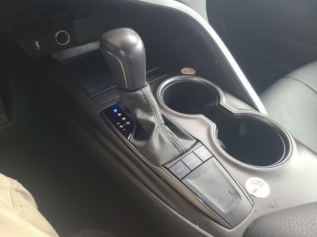 2024 Toyota Camry SE Auto