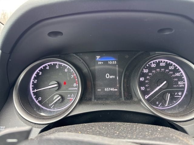 2022 Toyota Camry SE Auto