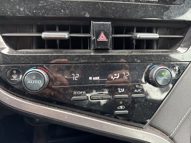 2022 Toyota Camry SE Auto