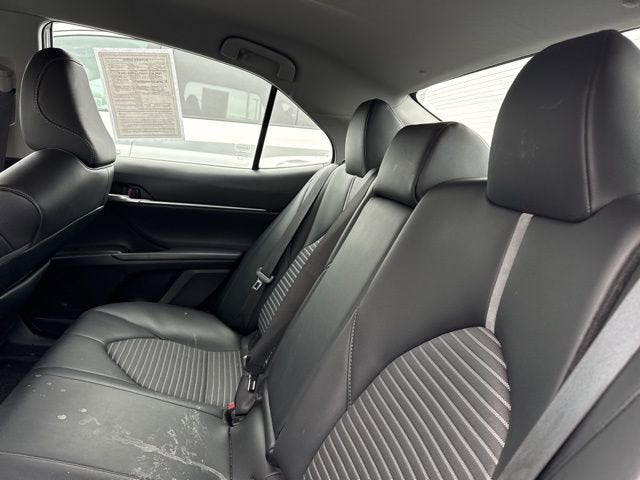 2022 Toyota Camry SE Auto