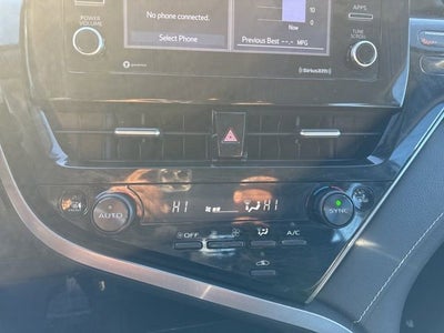 2023 Toyota Camry SE Auto