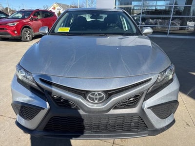 2023 Toyota Camry SE Auto