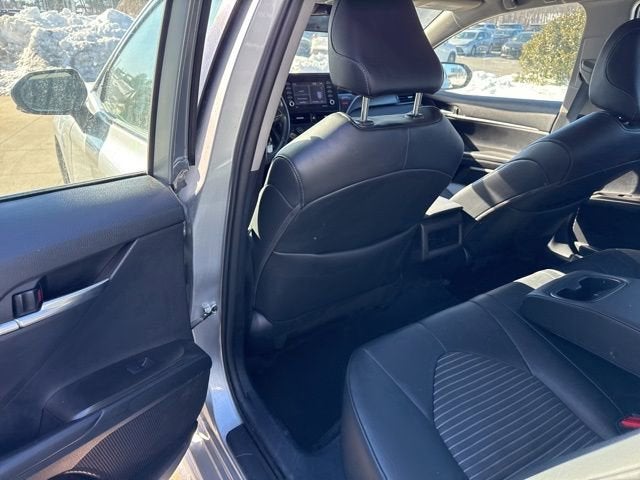 2023 Toyota Camry SE Auto