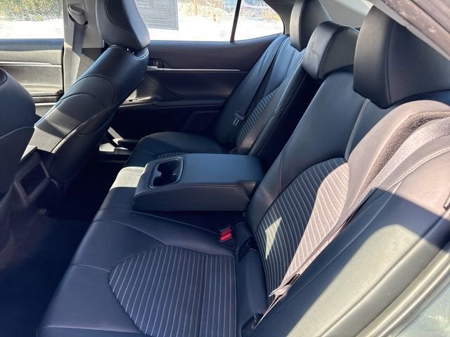 2023 Toyota Camry SE Auto