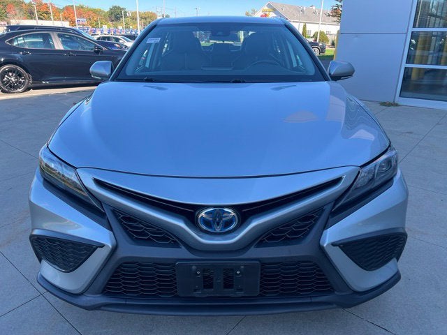 2022 Toyota Camry Hybrid Base