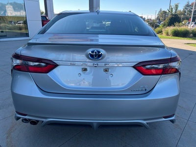 2022 Toyota Camry Hybrid Base
