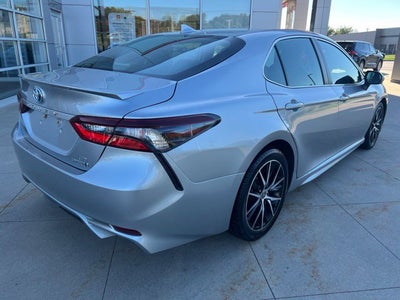 2022 Toyota Camry Hybrid Base