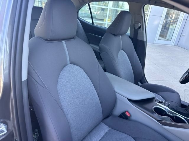 2021 Toyota Camry Hybrid Hybrid LE CVT