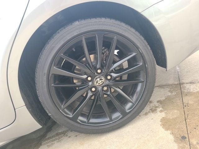 2021 Toyota Camry XSE Auto