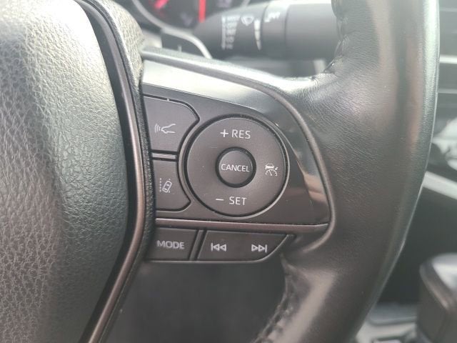 2021 Toyota Camry XSE Auto