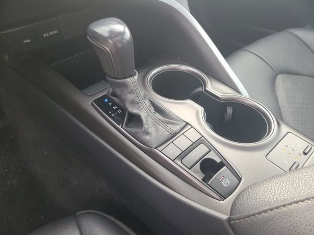 2021 Toyota Camry XSE Auto