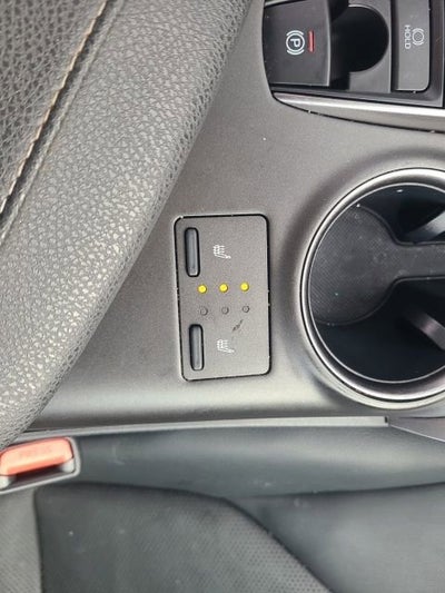 2021 Toyota Camry XSE Auto