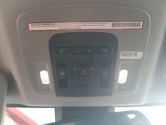 2021 Toyota Camry XSE Auto