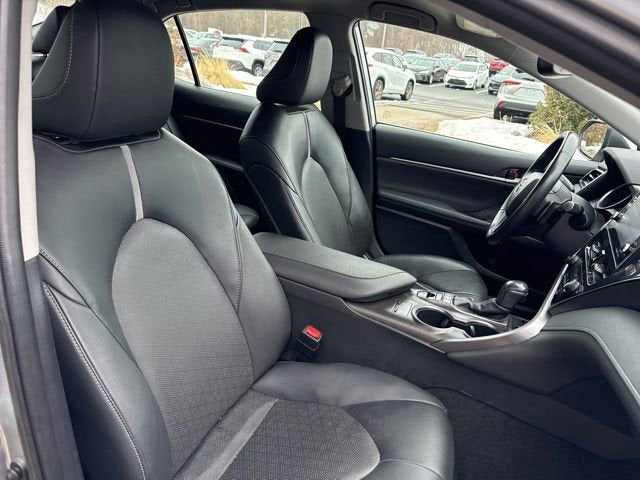 2023 Toyota Camry XSE Auto