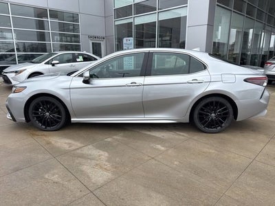 2023 Toyota Camry XSE Auto