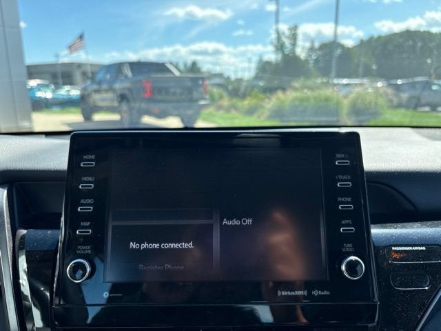 2023 Toyota Camry XSE Auto